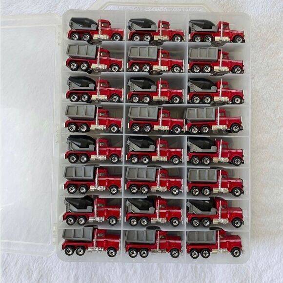 Vintage Matchbox 1981 Peterbilt Cement Truck Red Vintage Matchbox Diecast 1:2 - Picture 8 of 9